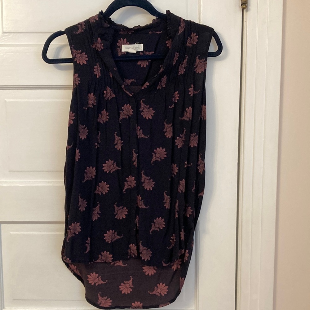 Treasure and Bond sleeveless blouse